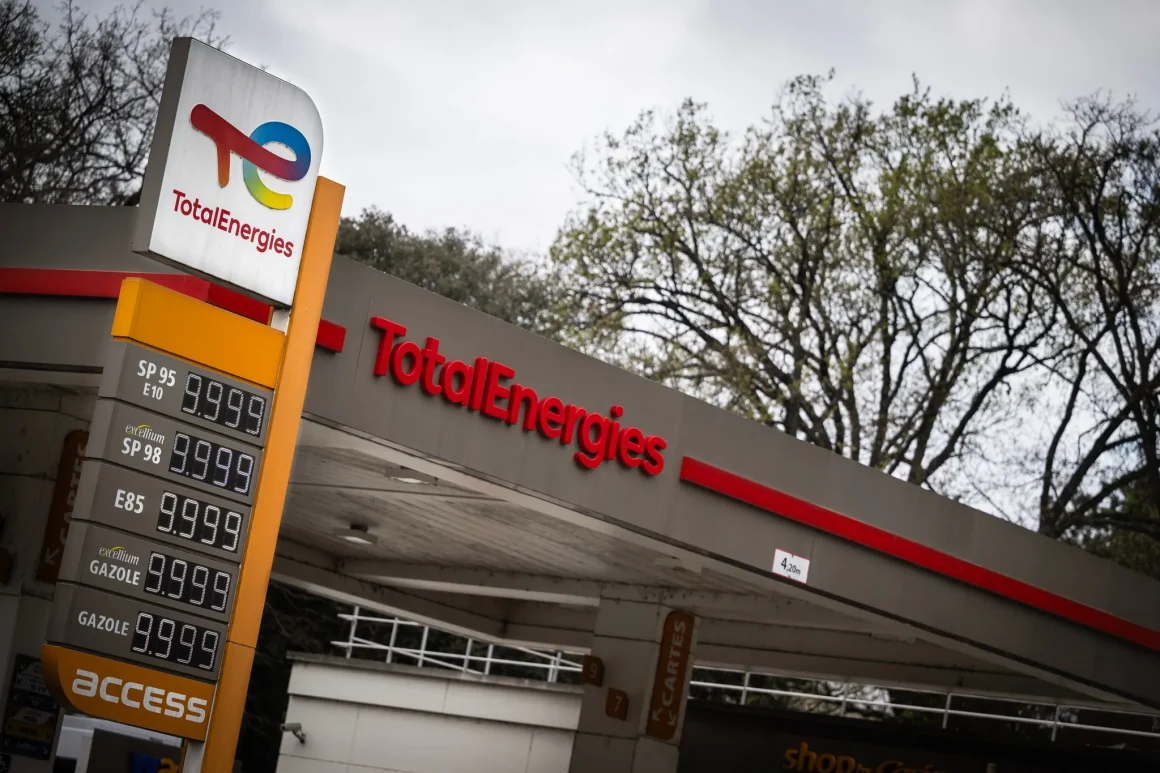 0f7bbed7-9458-48f3-80c0-9c64f4593ba1 Défiance lors de l’Assemblée générale de Total sur fond de crise énergétique