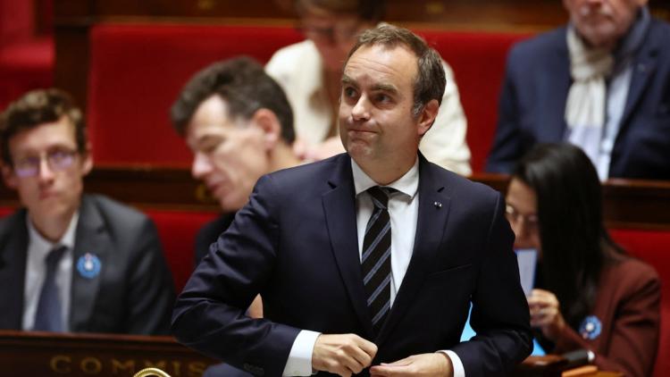 184edc94-7471-47fb-976f-f31f6e007a5a Sébastien Lecornu présente un nouveau plan d’aide économique face à la crise