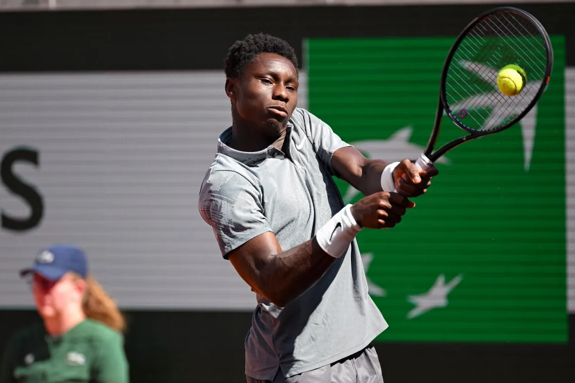1def4cef-dc2b-47cb-9e34-6a0b27bfa7ca Moïse Kouame: La Nouvelle Étoile de Roland-Garros 2026