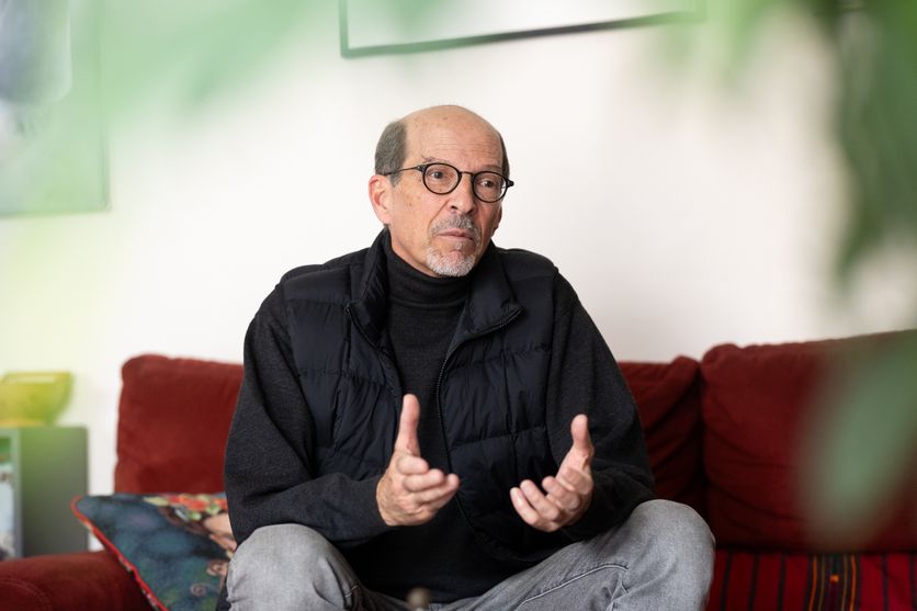 Jérôme Baschet pour la sortie de l'ouvrage collectif les Mondes postcapitalistes. Paris, le 10 mars 2026 L’engagement de Jérôme Baschet dans l’étude des mondes postcapitalistes