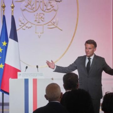 Électrification en France : Rencontre à l’Élysée sous l’égide d’Emmanuel Macron