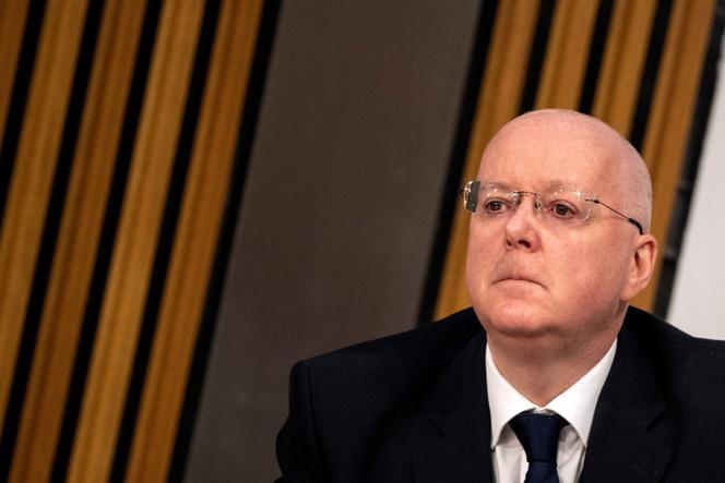 3f2b5d8e-48e2-44a4-8df1-bc46ed290d23 Détournements de Fonds au SNP: Peter Murrell Plaide Coupable