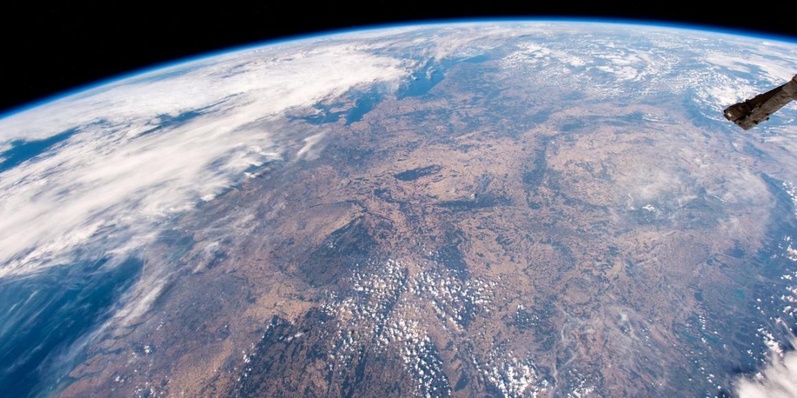5d57fd0d-c7a0-4623-bcb4-a567e5b2e66a Une Histoire de la Compréhension du Réchauffement Climatique