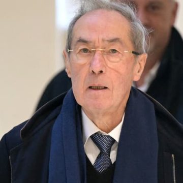 5e04b7ab-913a-4d52-b35d-4e55c5078079 La Défense de Guéant Critique Sarkozy lors du Procès du Financement Libyen