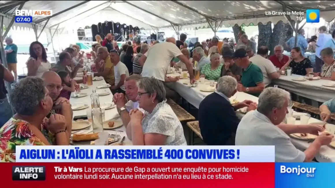 60444a40-f5e7-473e-ae1a-401ec247e8b5 Aiglun célèbre la Pentecôte avec un gigantesque aïoli