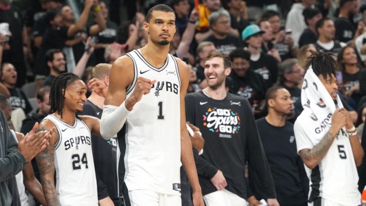 675b468e-4127-4a45-94d3-f169f6f3d034 Les Spurs de San Antonio affrontent le Thunder d’Oklahoma City en finale de la Conférence Ouest