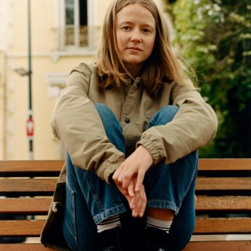 6f4c2e73-a965-44d7-b626-91dd0645a662 Promouvoir la Présence Féminine sur Scène