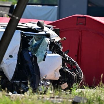 Accident tragique en Belgique : un car scolaire percuté par un train