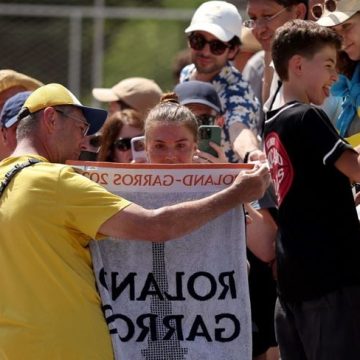 Conflit entre Oleksandra Oliynykova et Diana Shnaider à Roland-Garros