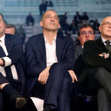 FRANCE-POLITICS-ELECTION-PP Rassemblement des leaders de gauche vers le centre pour 2027