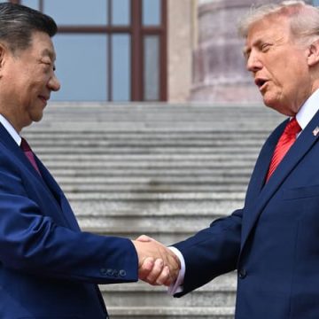 Les États-Unis et la Chine discutent de la régulation de l’intelligence artificielle