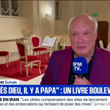 8609bc39-f1d4-4b56-b2e9-86a35beb7ac4 Éric-Emmanuel Schmitt discute de son dernier livre sur BFMTV