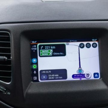 Vitesse Réelle : Compteur de Voiture vs. Waze