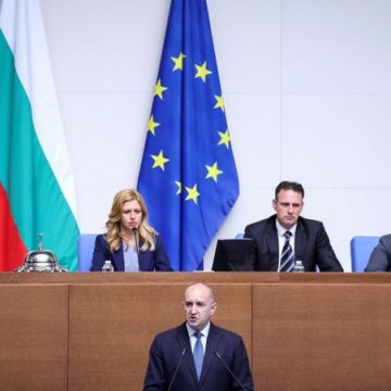 Bulgarie : une politique entre Europe et Russie