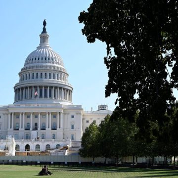 Gel provisoire du fonds « anti-instrumentalisation » de l’administration Trump