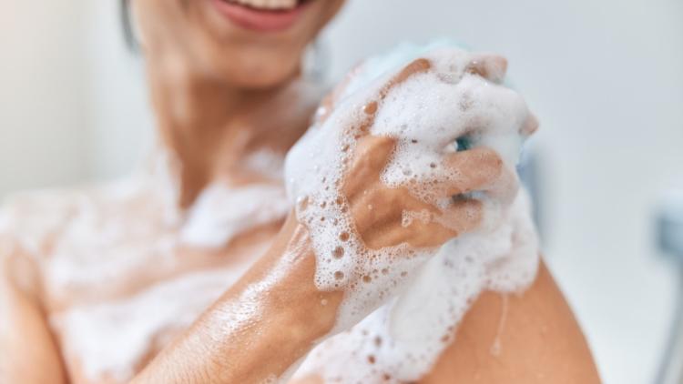 9577bdd2-ee22-4884-9c54-6ed9d7d0fcb1 Rappel massif de gel douche contaminé par Burkohlderia Cepacia