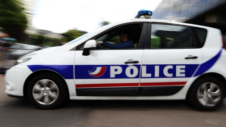 a330c2bf-abe0-4dfc-a48a-b35681d92f7e Un homme ivre découvert dans un lit d’enfant à Nîmes