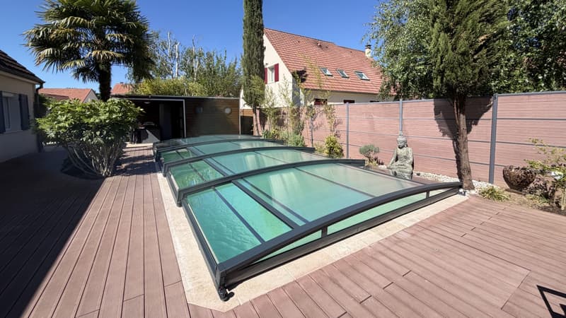 a5a63fee-a83f-4da8-aeb0-b5d2710b08bb Les Français et l’augmentation des piscines privées malgré les défis hydriques