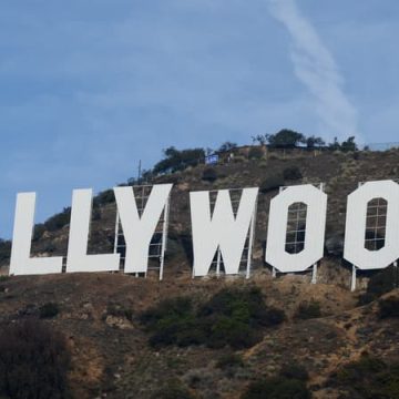 aaa06d85-b75e-4e0e-9c2c-dd892680b416 Hollywood et les acteurs trouvent un accord sur l’intelligence artificielle après les grandes grèves de 2023