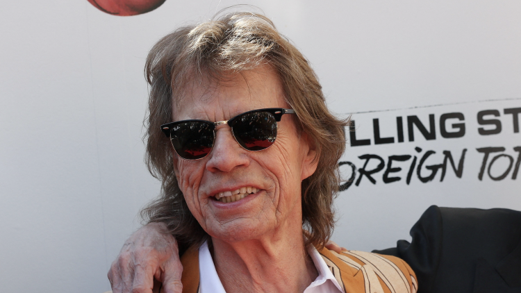aae2fb20-6ed0-4078-83d7-b2219aac2a30 Mick Jagger rejoint le casting de «Three incestuous sisters»