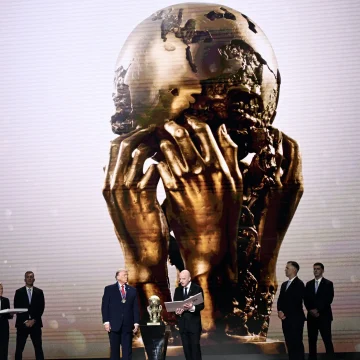 b273cc23-80a5-45c7-8806-69d435526a70 La Coupe du monde de football 2026 : grandeur et coûts pour les supporters