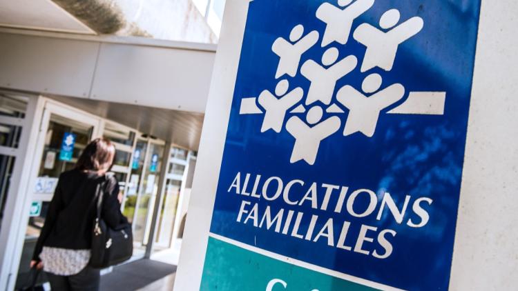 bb486c18-2294-4a12-baaf-261bfa4edae7 Comment Vérifier Votre Éligibilité aux Aides Sociales