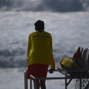 Une vague de chaleur précoce entraîne des drames sur le littoral girondin