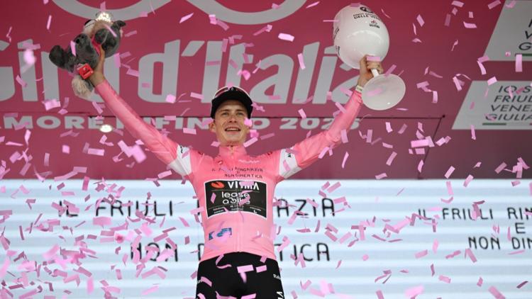 c3a07e02-0257-4070-9660-e800eddec453 Jonas Vingegaard Maintient le Maillot Rose avant la Dernière Étape