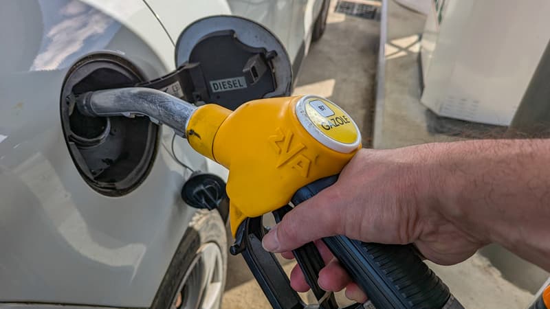 ced24d27-fca0-484c-ad77-c3de29b2c4b2 Les députés enquêtent sur les recettes fiscales liées aux carburants