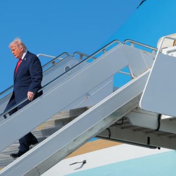 cee301dc-944c-4b5f-9d7c-7ebc6a8af6ff L’aéroport international de Palm Beach renommé en l’honneur de Donald Trump