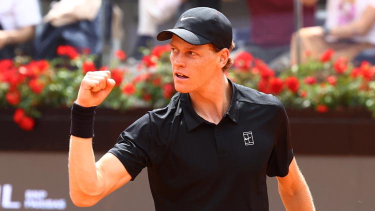 cf0b66b8-7f54-42f6-b481-4114a1eb4d99 Jannik Sinner atteint les demi-finales du Masters 1000 de Rome