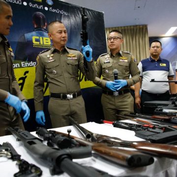 Les Failles du Contrôle des Armes en Thaïlande Révélées par une Arrestation