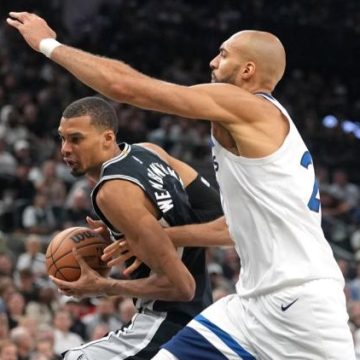 Demi-finales de conférence NBA : Wembanyama brille et les Spurs mènent