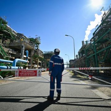e7c41c51-950b-4dbc-afc9-d91876206424 La question de la surtaxation des pétroliers : un débat récurrent
