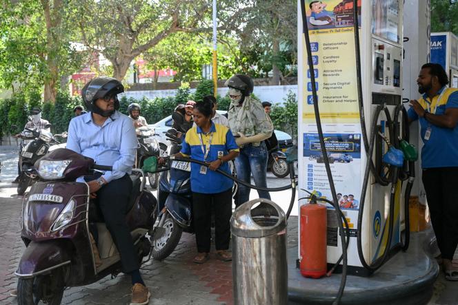 ee3ba7c3-b56b-417a-a0f0-81b8a9cfb08e L’Inde resserre les mesures économiques