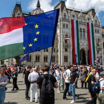 Peter Magyar Becomes PM As Orban Era Ends In Hungary La succession de Viktor Orban ouvre la voie à des discussions sur l’adhésion de l’Ukraine à l’UE