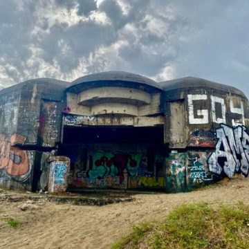 Effondrement et disparition progressive des bunkers du mur de l’Atlantique