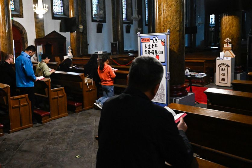 CHINA-VATICAN-RELIGION-POPE-OBIT Accord Vatican-Pékin : Controverse et Conséquences pour les Catholiques Chinois