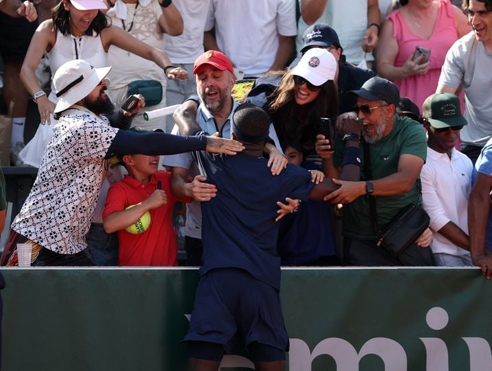 fc00e7e9-18e6-4888-9479-89766ee50623 Frances Tiafoe : Retour de sa Raquette Préférée avant un Match Clé