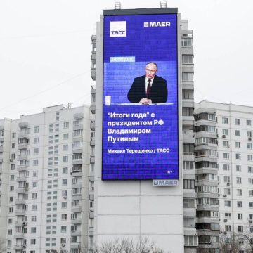ff7d0105-4135-4b98-b57a-9e75a778a355 Face à un pouvoir répressif en Russie
