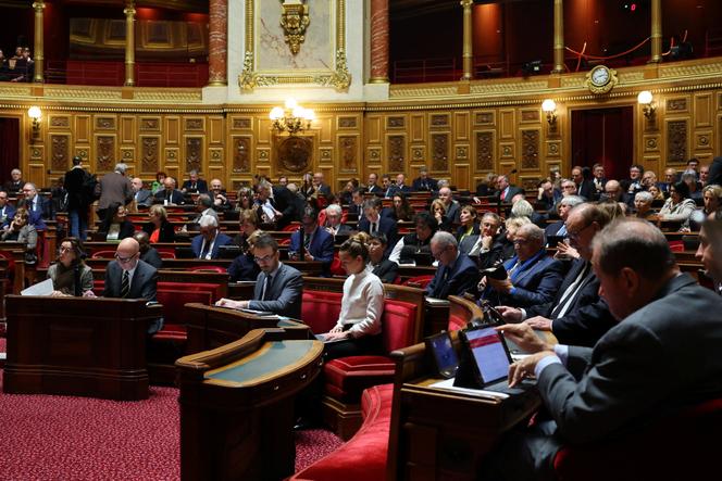 06bb6176-5075-499c-aa6b-6ec1725dfa41 Le débat autour de la clause de conscience chez les écrivains