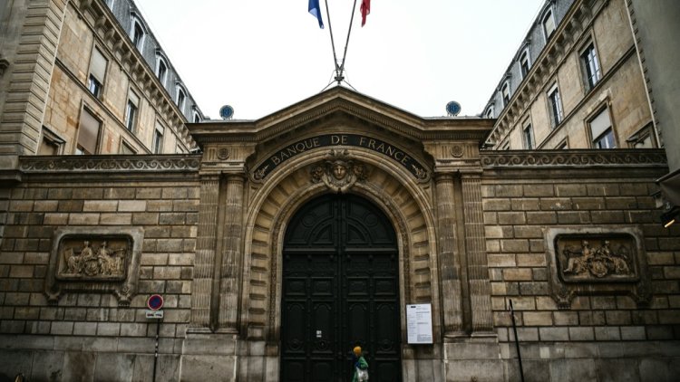 0aa819b1-5428-43ce-b3f6-2cda8a31dd84 Prédictions économiques de la France pour 2026-2028