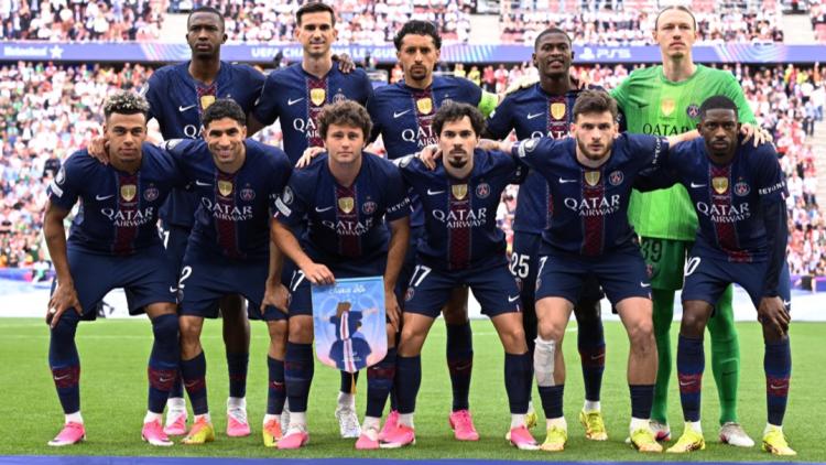 1c71ecc0-f06b-4238-a4ed-e35ae22e6973 Le PSG rend hommage à la fille de Luis Enrique