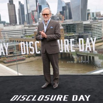 Décryptage de « Disclosure Day » et sa Symbolique Politique