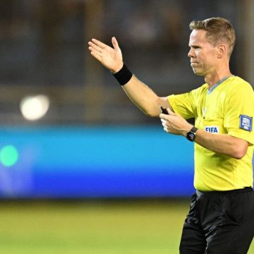 FBL-WC-2026-CONCACAF-QUALIFIER-SLV-PAN Arbitrage inédit pour le match France-Irak avec Drew Fisher