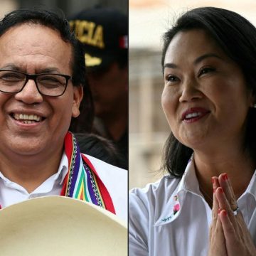 FILES-COMBO-PERU-ELECTION-VOTE-RUNOFF Élection présidentielle au Pérou : Roberto Sanchez et Keiko Fujimori au coude-à-coude