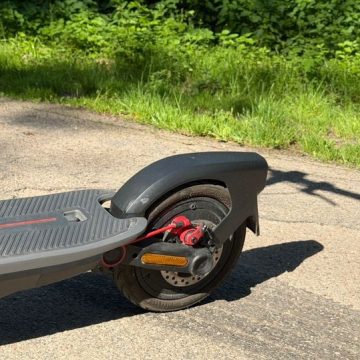 Test de la nouvelle Ninebot F3 Pro E de Segway