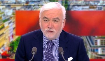 Analyse du match France-Sénégal par Pascal Praud