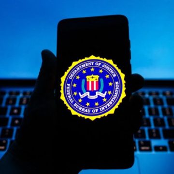 Le FBI démantèle un réseau de recrutements frauduleux lié à la Chine