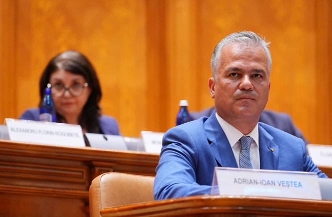 4dd2061c-c3ef-49b2-a904-d2555ee18ccf La Roumanie face à une crise politique prolongée